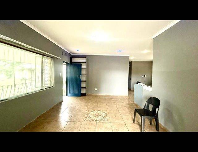 4 BEDROOM HOUSE FOR SALE IN QUEENSBURGH